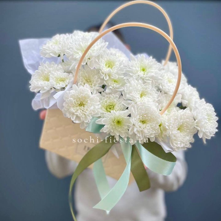 Сумочка с хризантемами в Томске