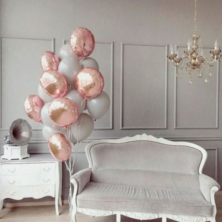 Фонтан шаров "Софт рози" в Томске