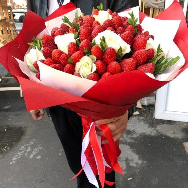 Клубника со сливками №1 в Томске