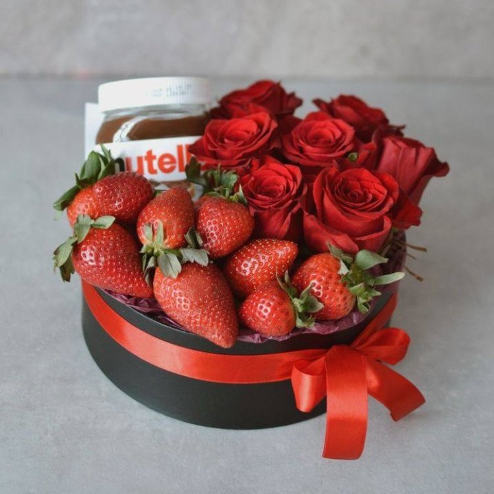 Клубничный бокс №2 в Томске