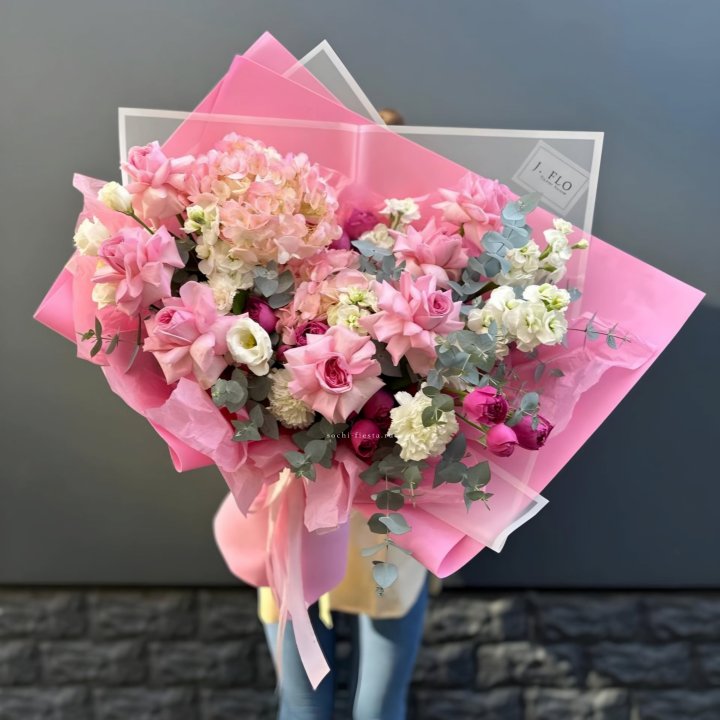 Дизайнерский букет №25 в Томске