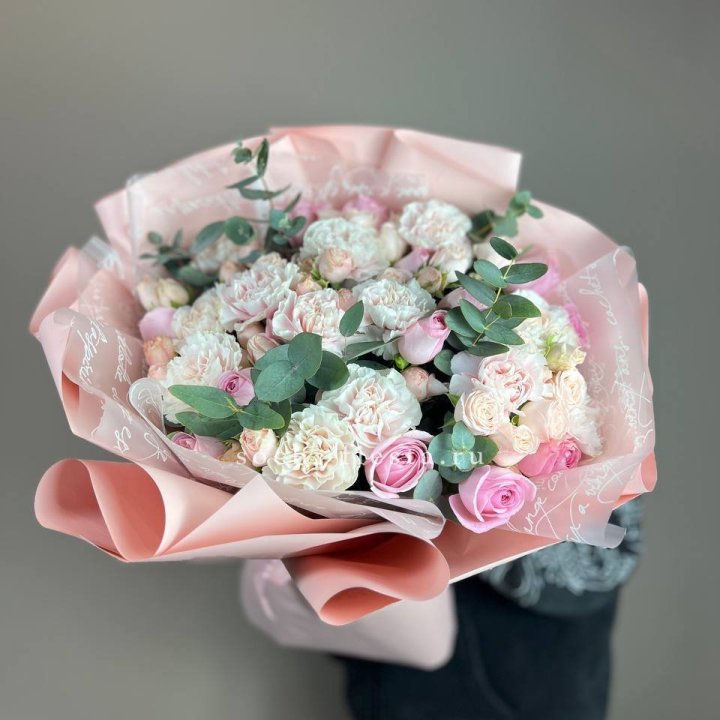  Букет  "Любовь в её глазах" в Томске