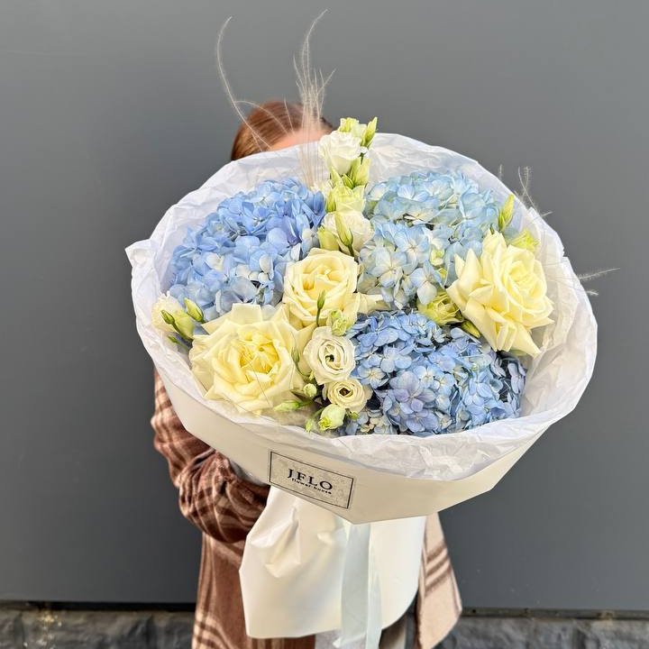 Букет "Глубина глаз" в Томске