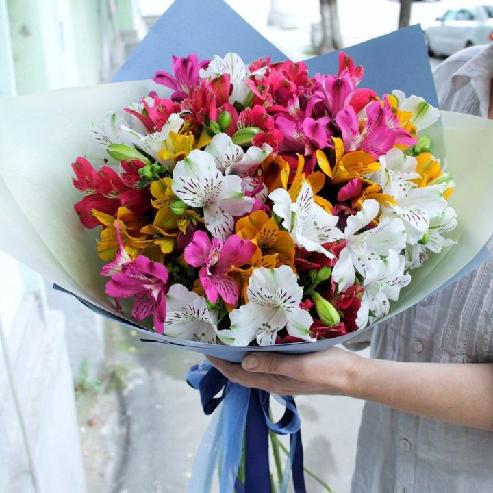 Микс альстромерий в Томске