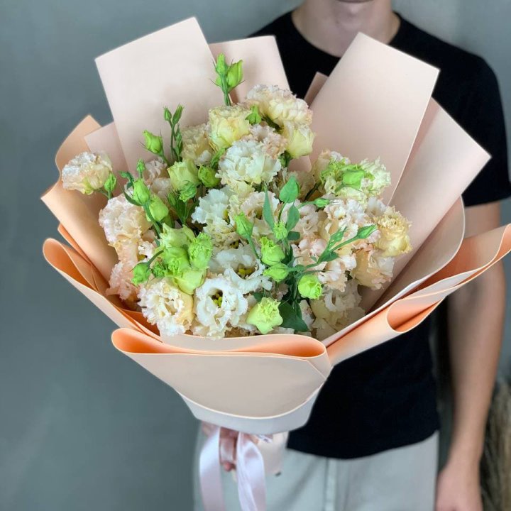 Букет эустом "Крем" в Томске