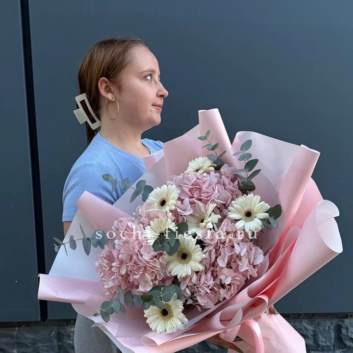 Букет "Знак любви" в Томске