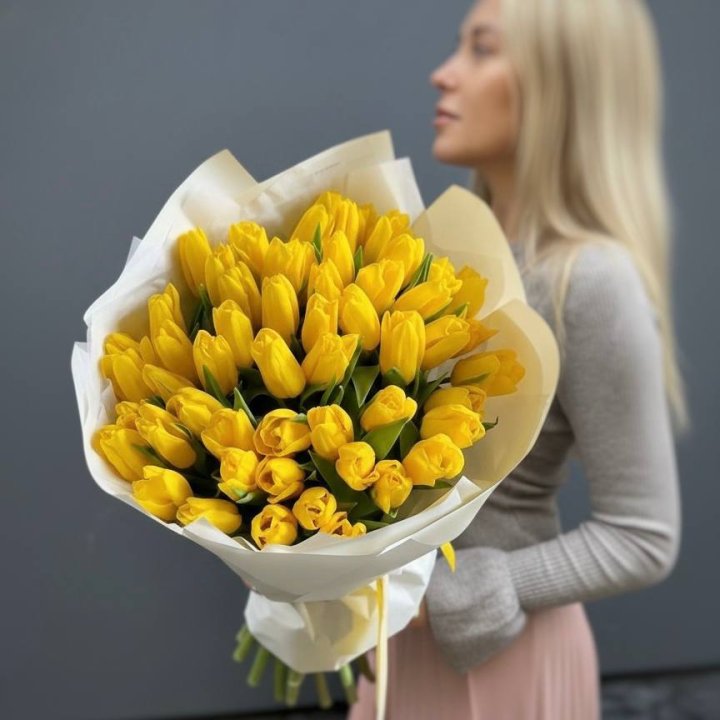 51 желтый тюльпан в Томске