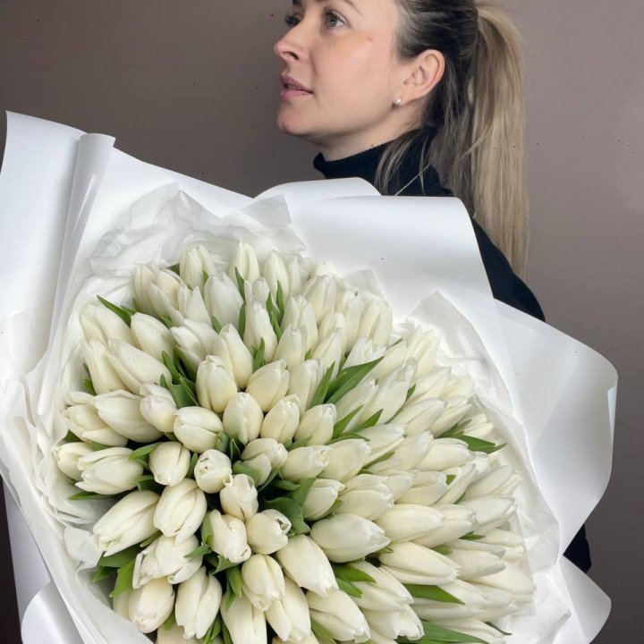 101 белый тюльпан №2 в Томске