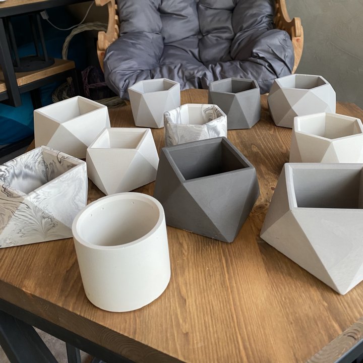 Дизайнерское кашпо в Томске