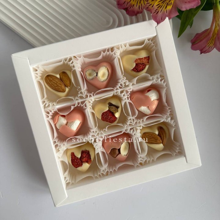 Набор конфет из бельгийского шоколада Сердца в Томске