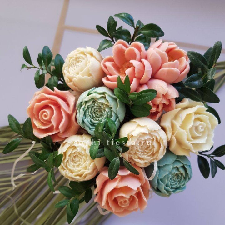 Цветы из шоколада "Альма" в Томске