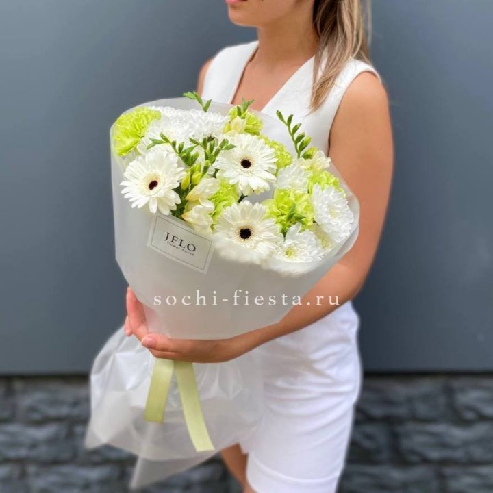 Букет "Джиржи фловерс" в Томске