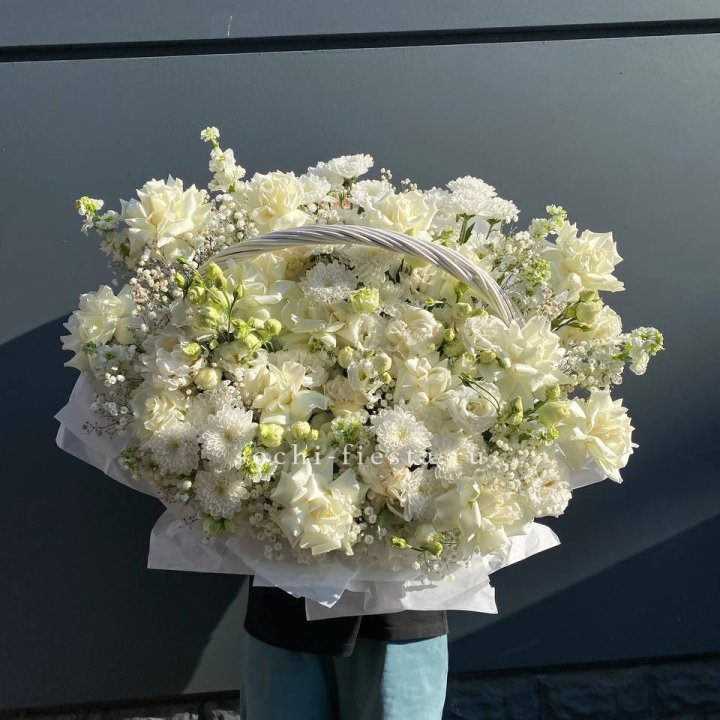 Корзина "Белоснежка" в Томске