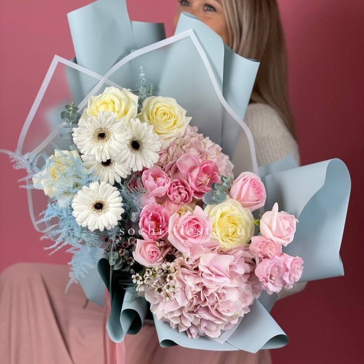 Дизайнерский букет "Адель" в Томске