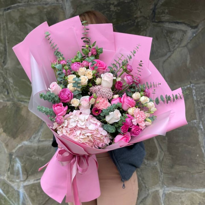 Дизайнерский букет "Паулина" в Томске