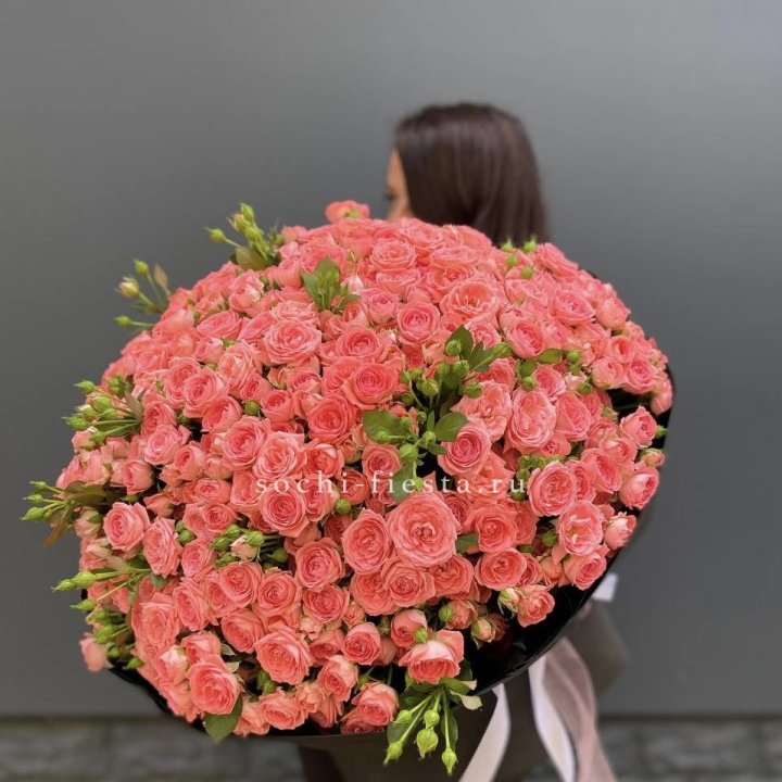 101 кустовая роза Барбадос в Томске