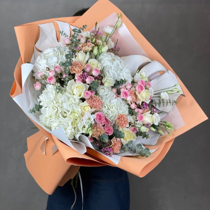 Макси-букет кремовый в Томске