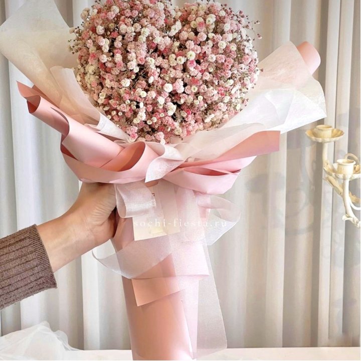 Сердце из гипсофилы  в Томске