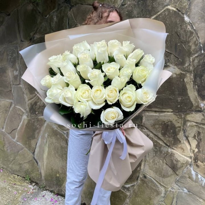 35 голландских роз в Томске