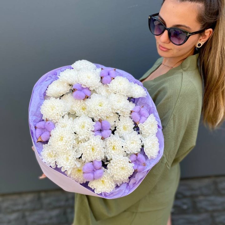  Букет  хризантем и хлопка в Томске