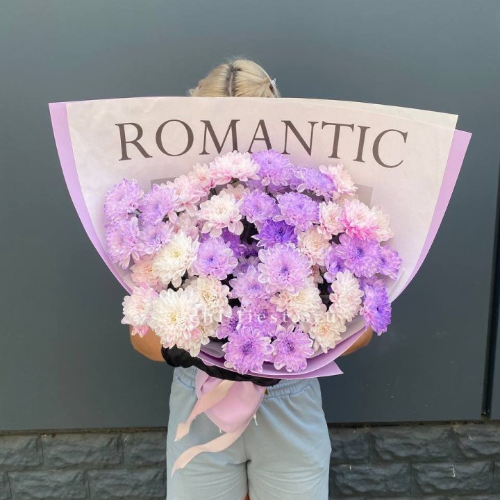 Букет сиреневых хризантем в Томске