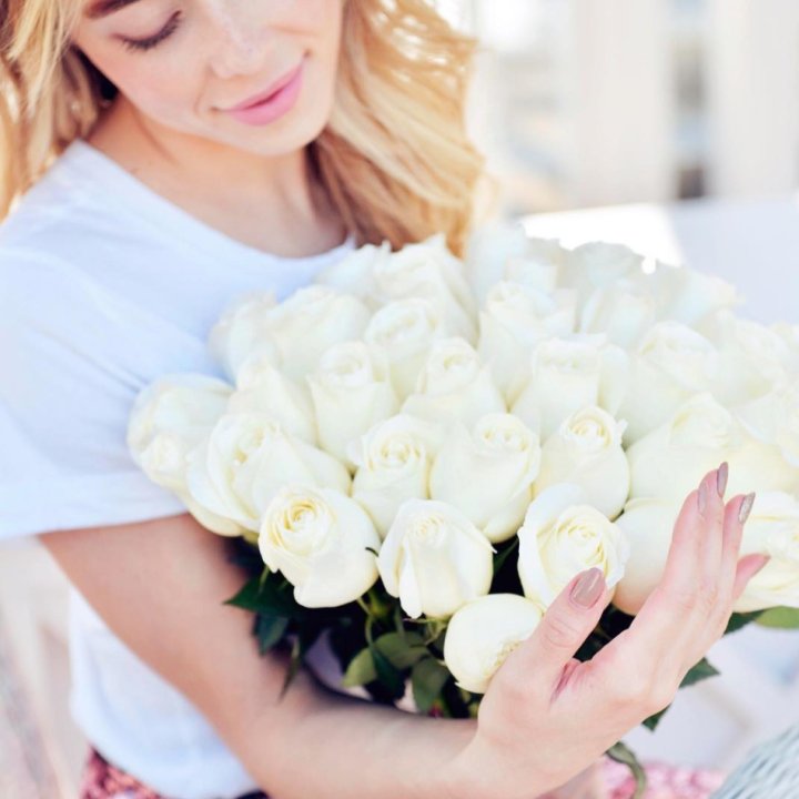 Букет высоких роз "Облака" в Томске