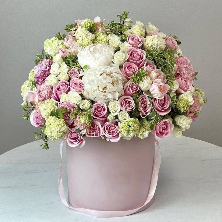 Цветочный бокс "Фантастик" в Томске