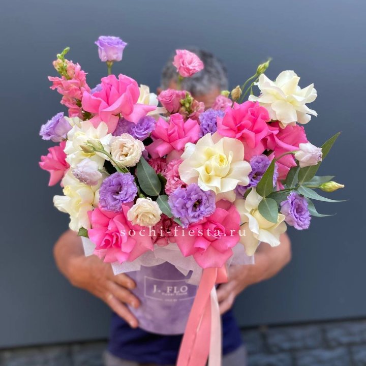 Цветочный бокс "Сиона" в Томске