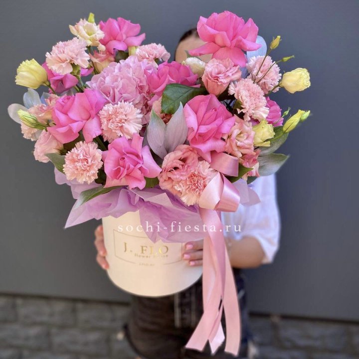 Цветочный бокс "Сальма" в Томске