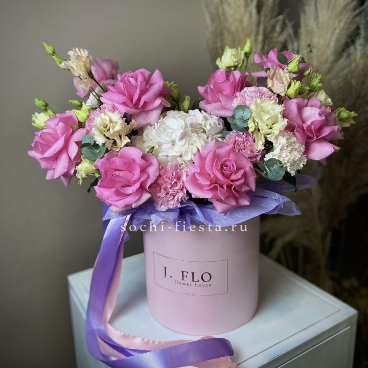 Цветочная коробка "Мишель" в Томске