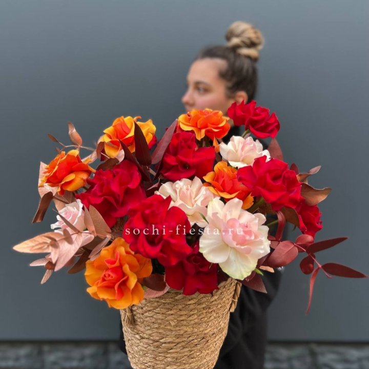 Авторский бокс "Роксана" в джутовом кашпо в Томске