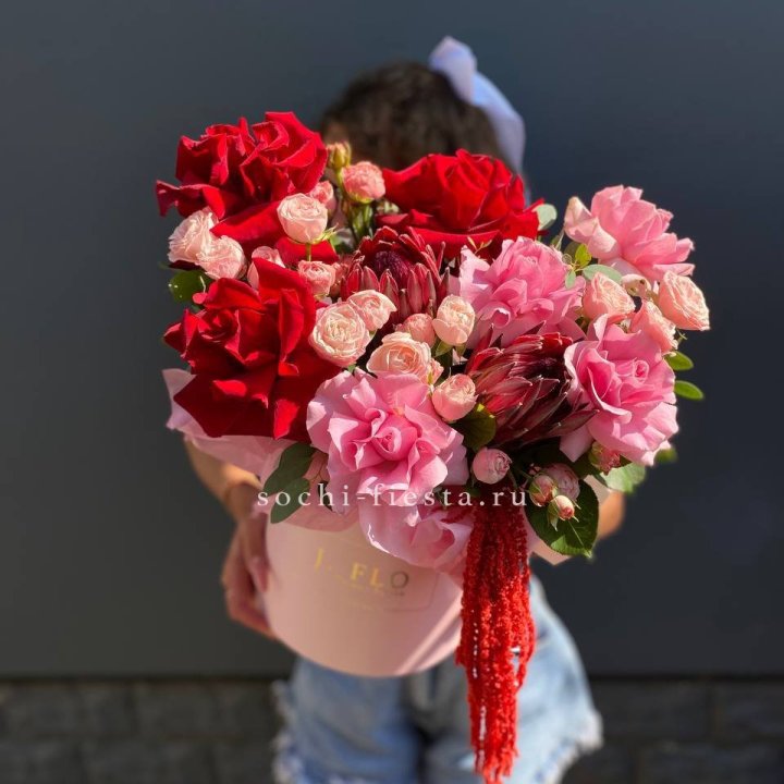 Дизайнерский цилиндр "Густо" в Томске