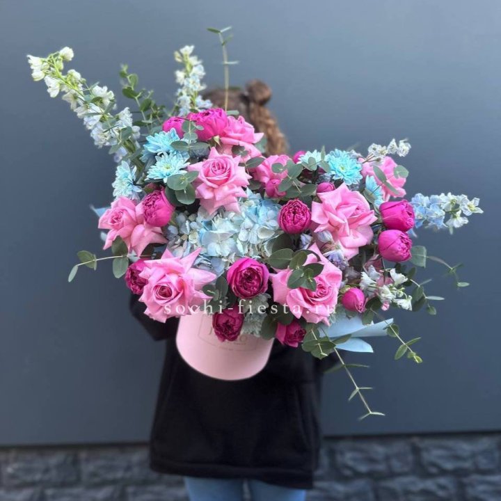 Авторская шляпная коробка в Томске