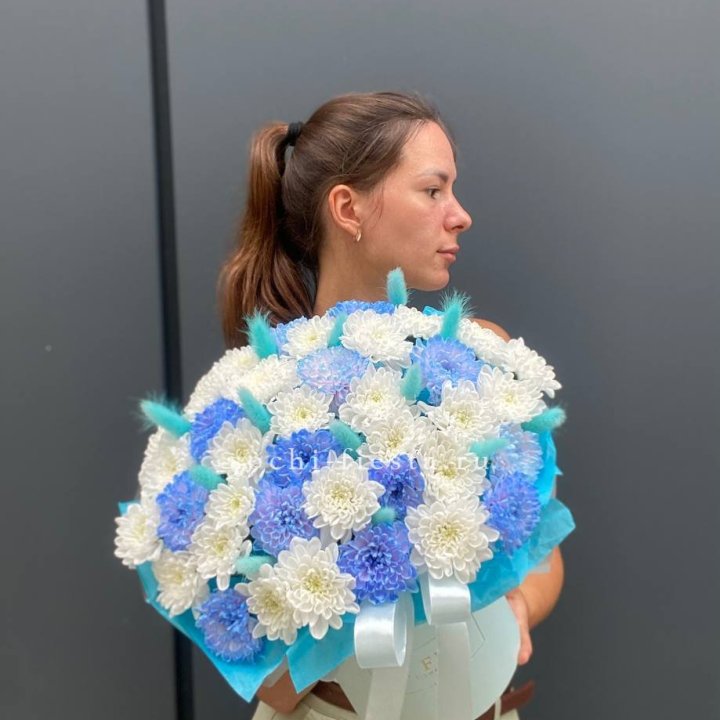  Коробочка  хризантем и лагуруса в Томске