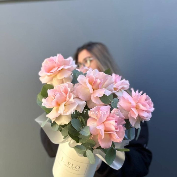 Французские роз в боксе в Томске