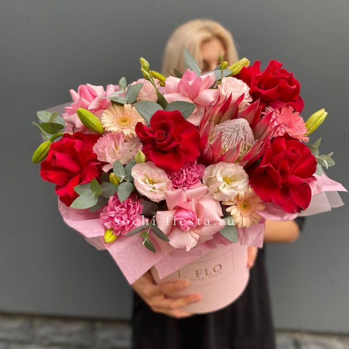 Коробка "Краски солнца" в Томске