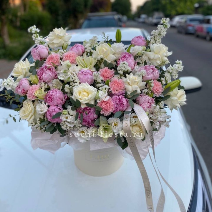 Дизайнерский цилиндр "Вау-3" в Томске