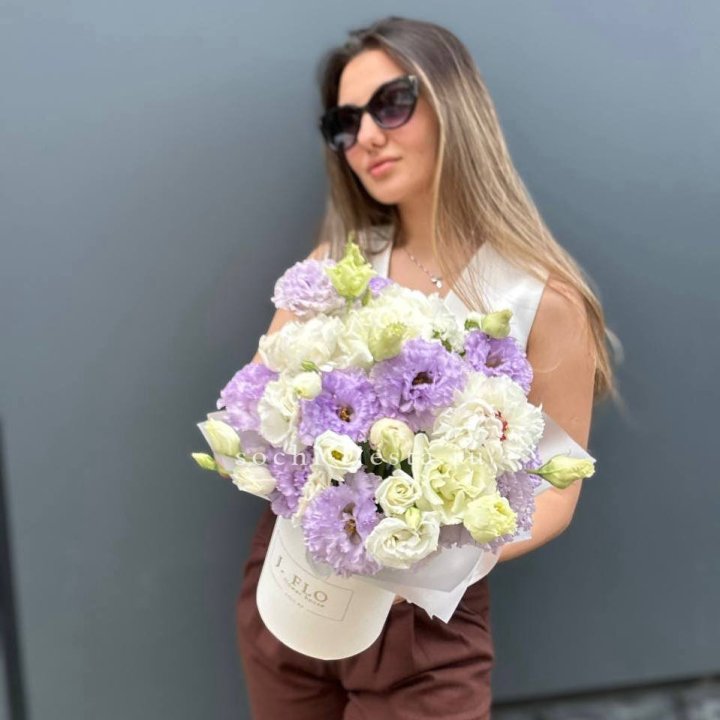 Дизайнерский цилиндр "Сирена" в Томске