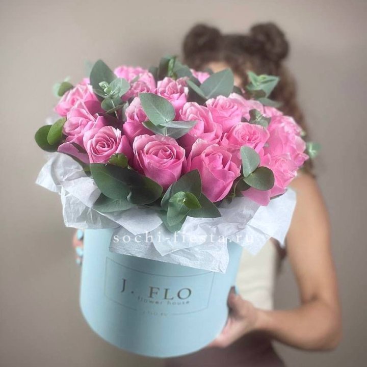 Бокс 27 роз в Томске