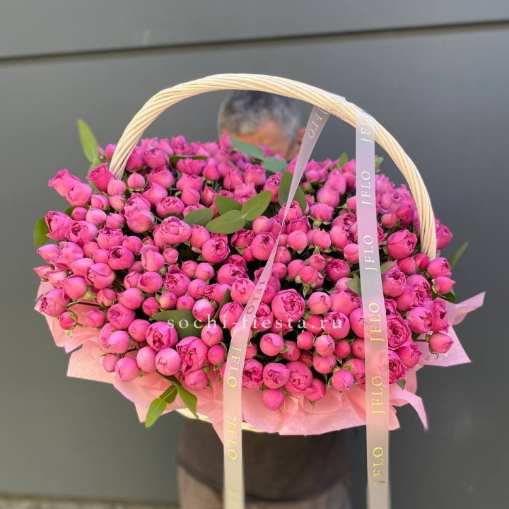 Корзина роз Мисти Баблс 101 в Томске