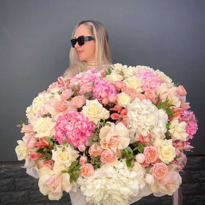 Корзина "Волшебная фиэрия" в Томске