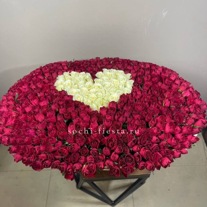 501 роза в корзине в Томске