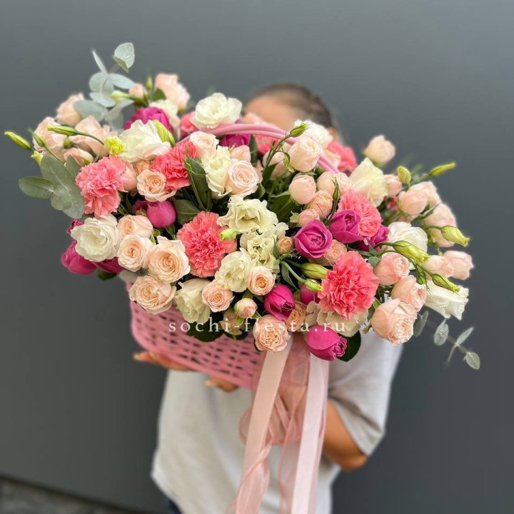 Цветочная корзина "Флоренция" в Томске
