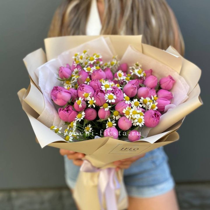 Дуобукет мисти с ромашками  в Томске