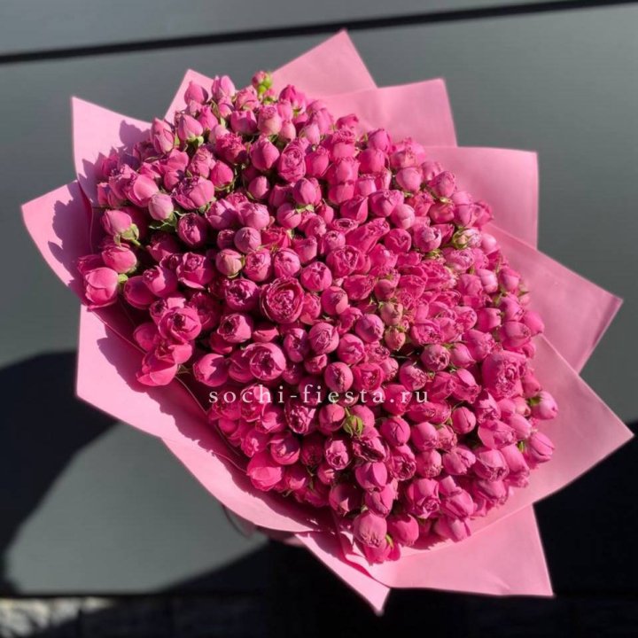 151 кустовая роза в Томске