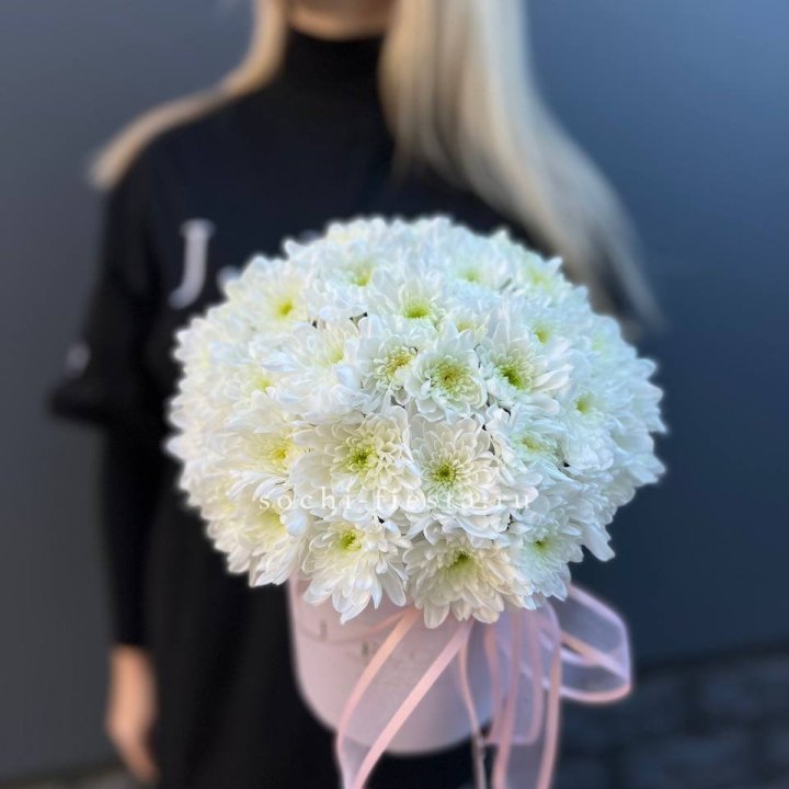 Коробка с хризантемами №1 в Томске