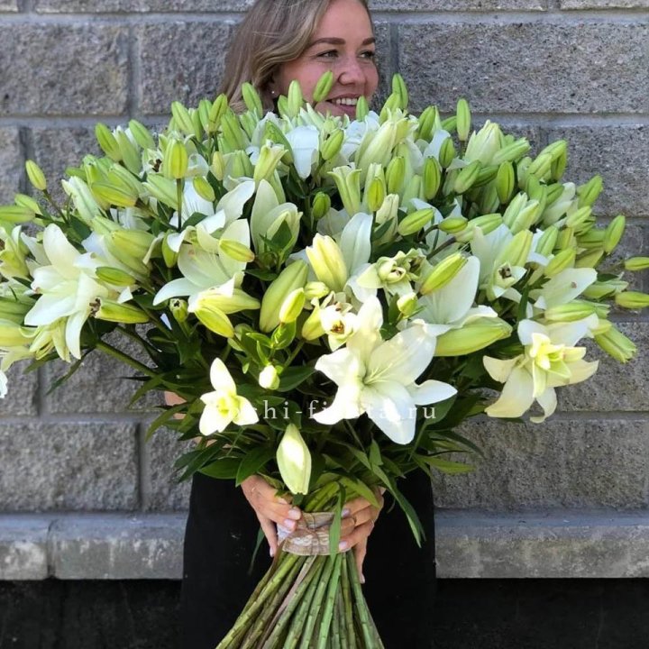 51 лилия в Томске