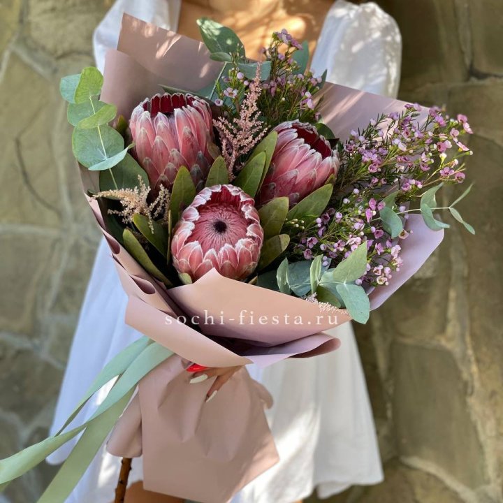 Букет из протеи "Клеопатра"  в Томске