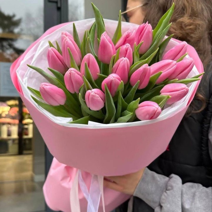  19 розовых тюльпанов в Томске