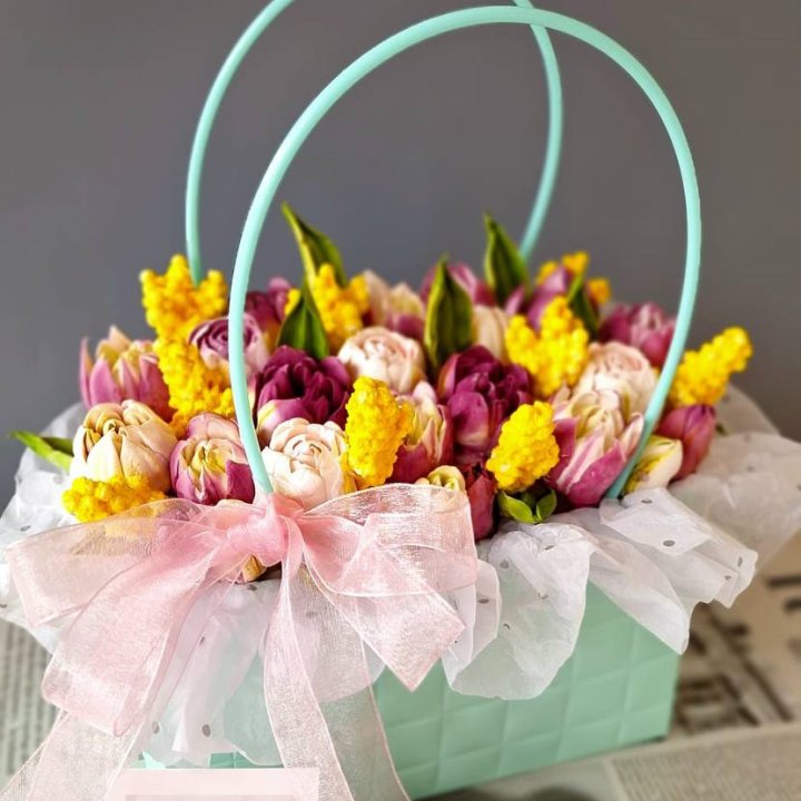 Тюльпаны в сумочке из зефира в Томске
